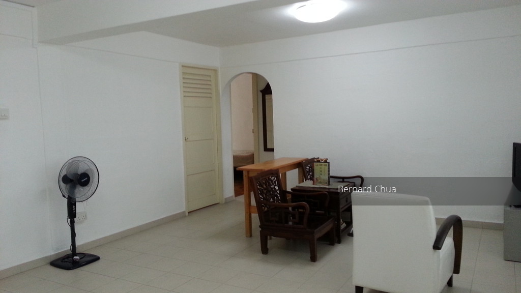 Blk 4 Holland Close (Queenstown), HDB 4 Rooms #116039042